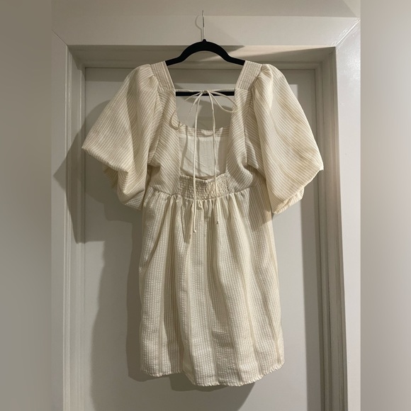 Anthropologie Ivory Baby Doll Dress with Puffy Sleeves - Picture 3 of 3